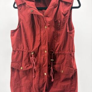 Zenana Women's Medium Red Sleeveless Vest Trench Hooded‎ Jacket Zip